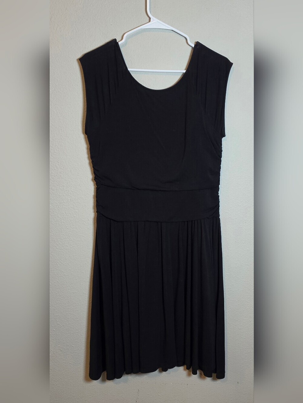 ​Garnet Hill Black Ruffle Front Midi Dress w/ Waistband Size M LBD Romantic Goth - Picture 6 of 7